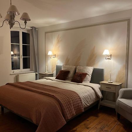 Le Clos Du Bas Courtil Guesthouse B&B Omaha Beach Osmanville Eksteriør billede