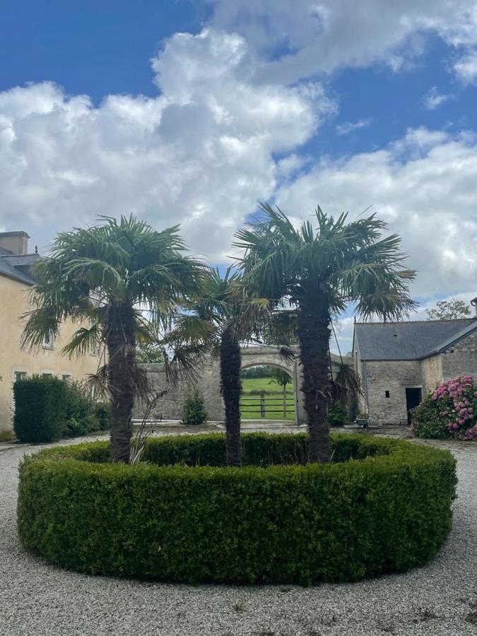 Le Clos Du Bas Courtil Guesthouse B&B Omaha Beach Osmanville Eksteriør billede