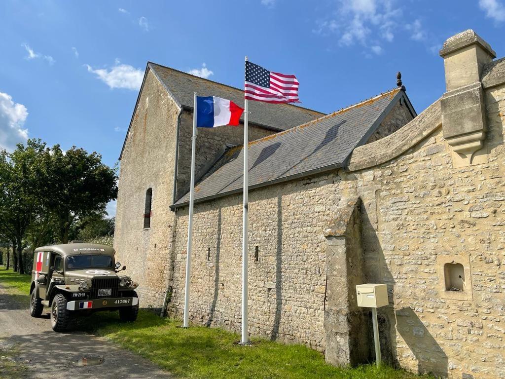 Le Clos Du Bas Courtil Guesthouse B&B Omaha Beach Osmanville Eksteriør billede