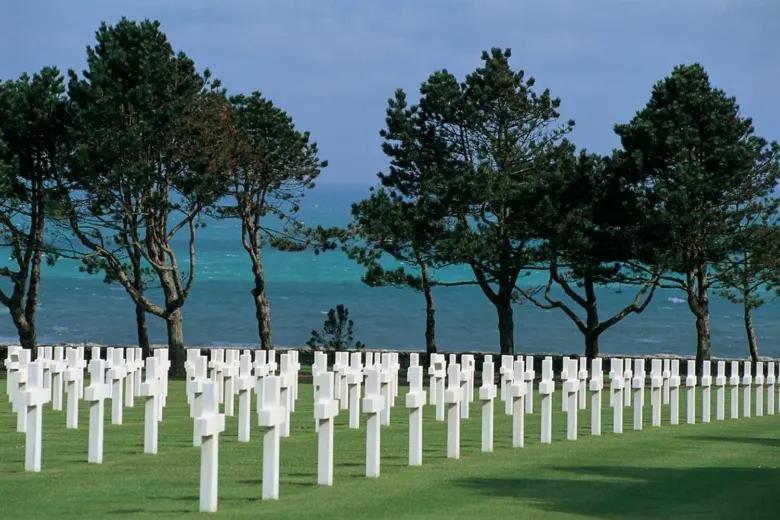 Le Clos Du Bas Courtil Guesthouse B&B Omaha Beach Osmanville Eksteriør billede